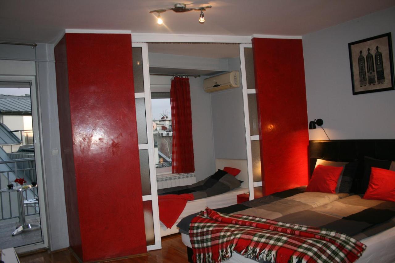 Savinac Apartman U Srcu Beograda, Trg Slavija Exterior foto