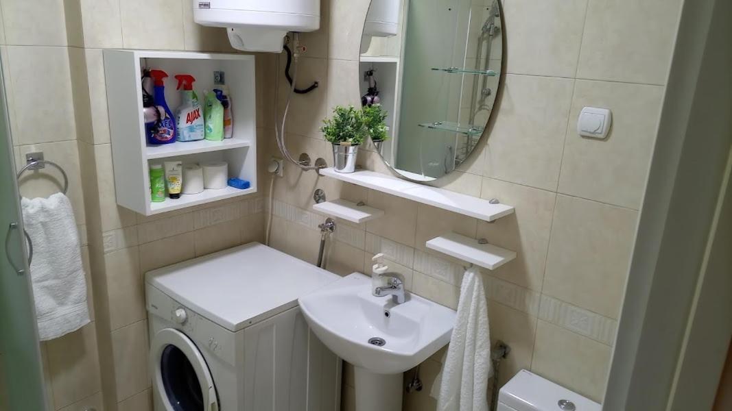 Savinac Apartman U Srcu Beograda, Trg Slavija Exterior foto